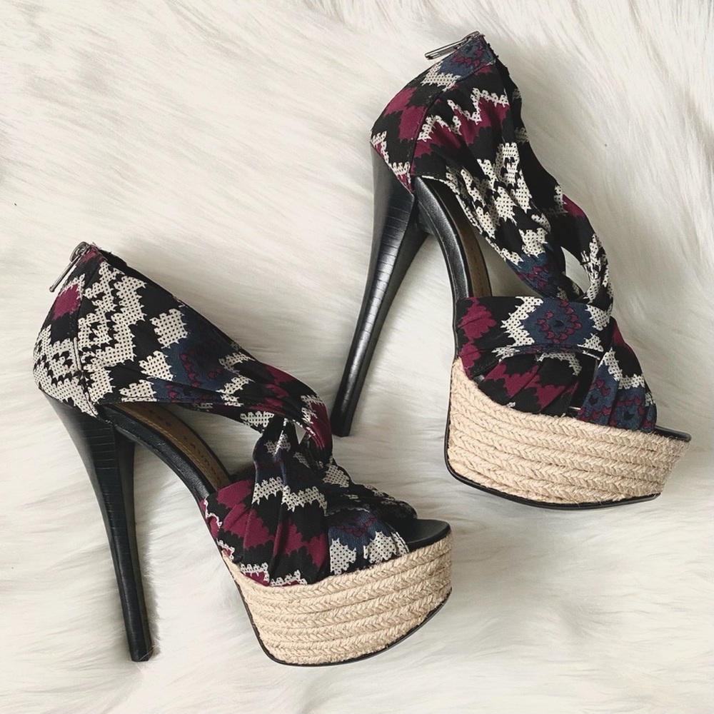 NWOT Gorgeous High Heels